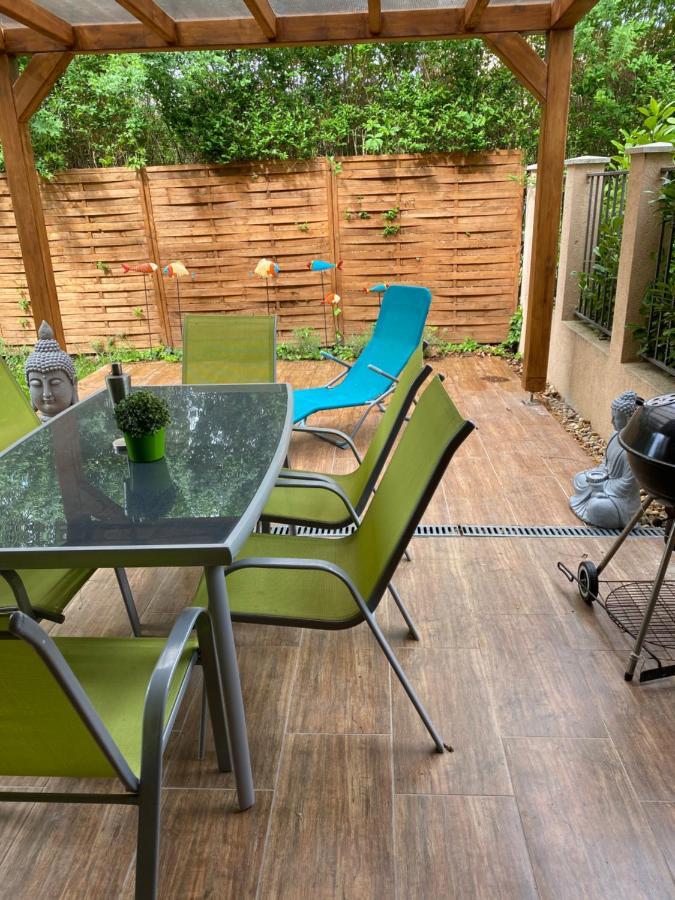 Zen Apartman Sunshine Zamardi Bagian luar foto