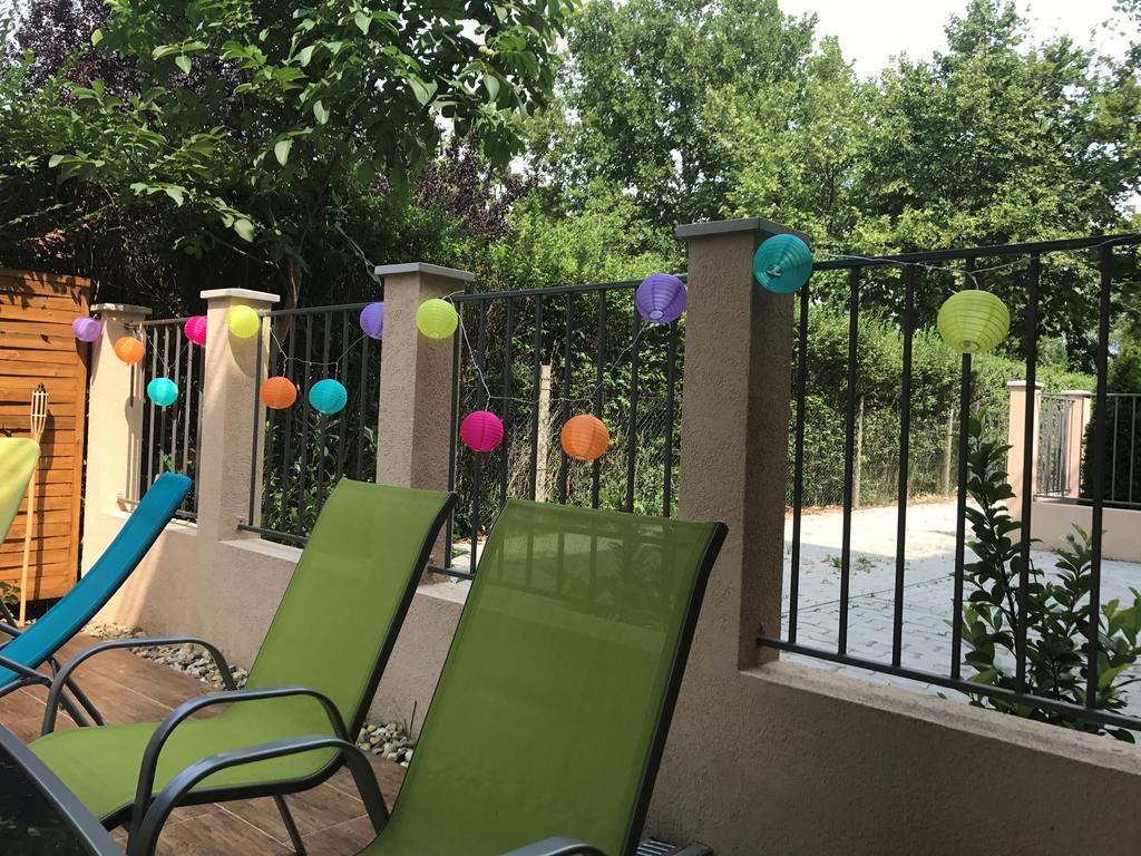 Zen Apartman Sunshine Zamardi Bagian luar foto